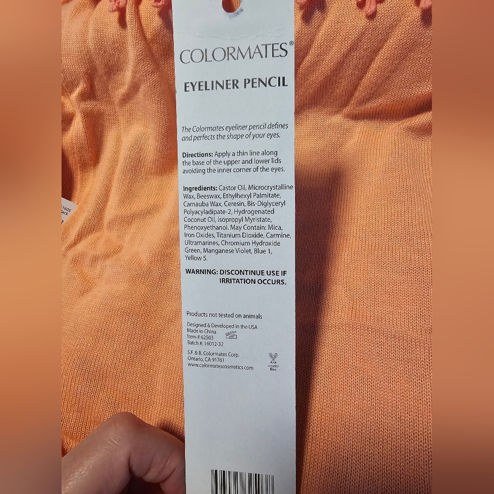 2/$20 COLORMATES Makeup Bundle - Picture 7 of 9